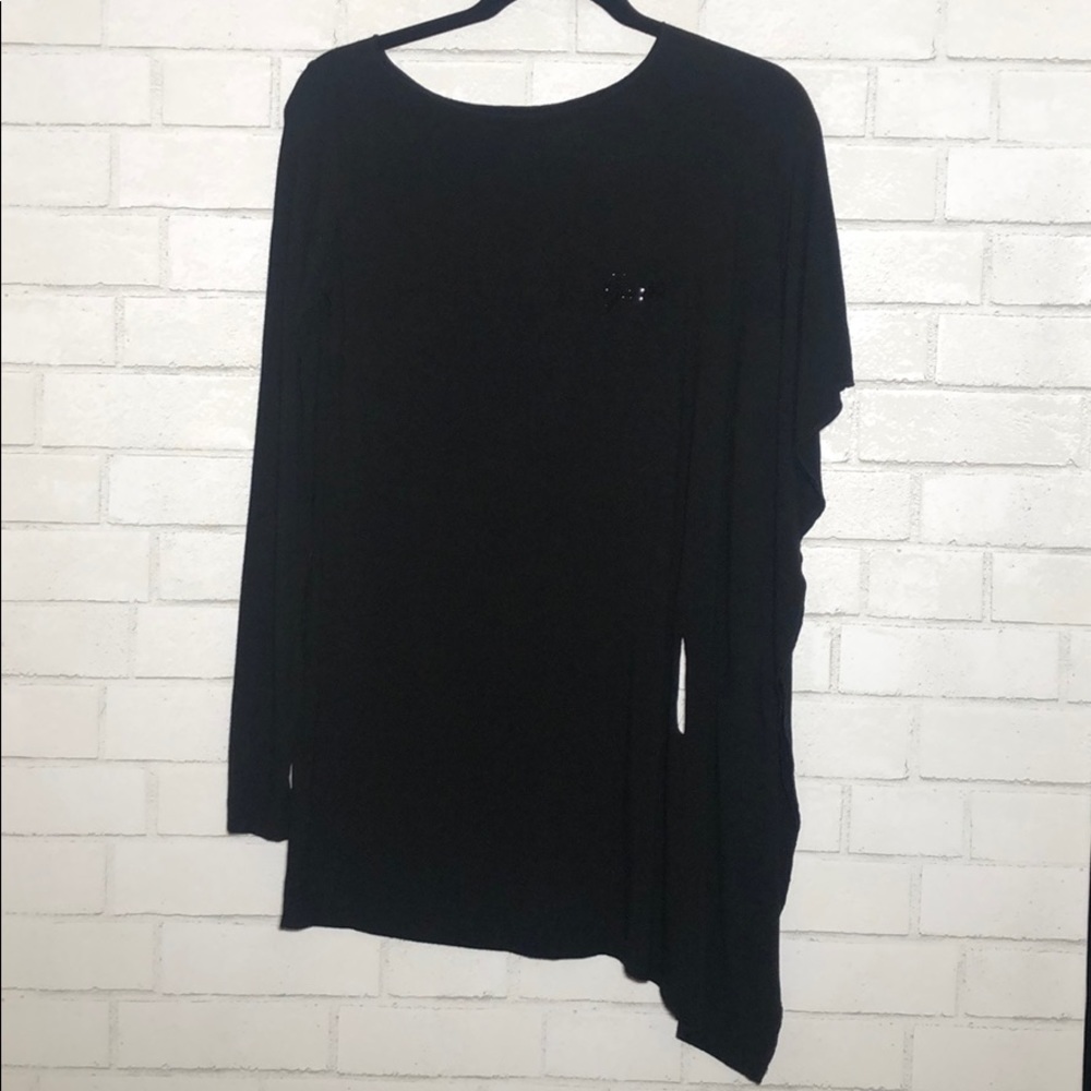 Guess Unique Belted Asymmetrical Sleeve Top